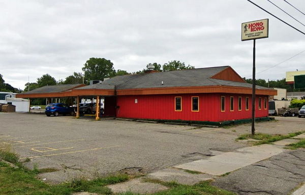 A&W Restaurant - Lansing - 315 S Homer St (newer photo)